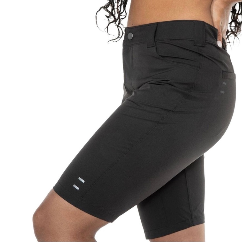 NWT Machines for Freedom The Key Short 11" Size 34
